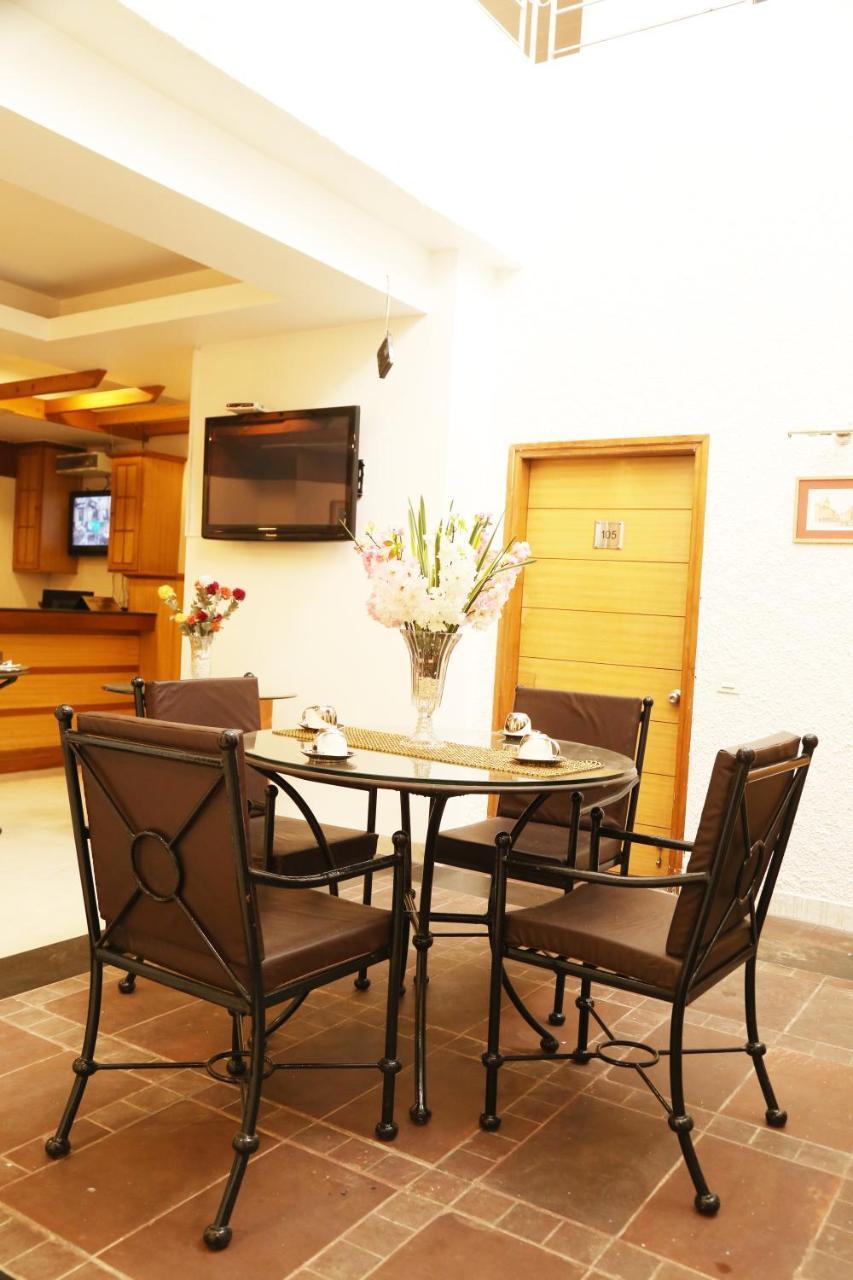 Hotel H26 Chandīgarh 外观 照片