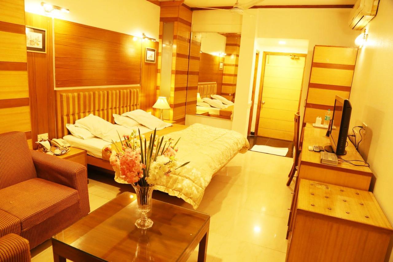 Hotel H26 Chandīgarh 外观 照片