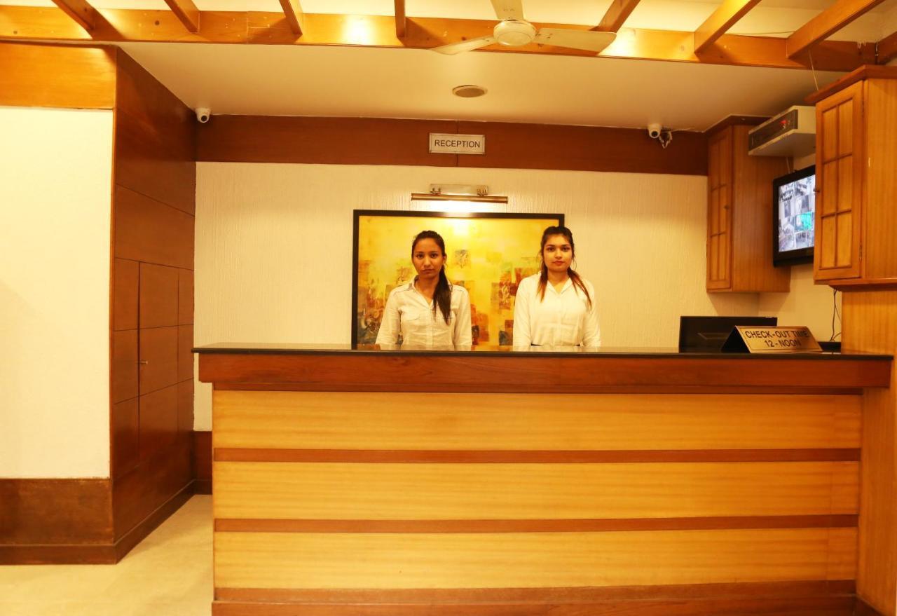 Hotel H26 Chandīgarh 外观 照片