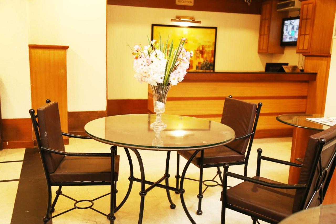 Hotel H26 Chandīgarh 外观 照片