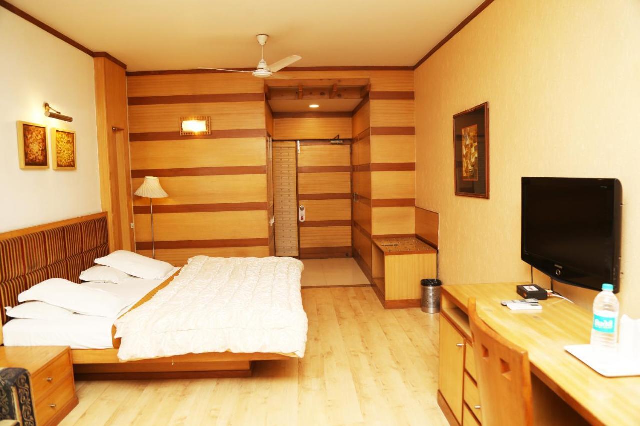 Hotel H26 Chandīgarh 外观 照片