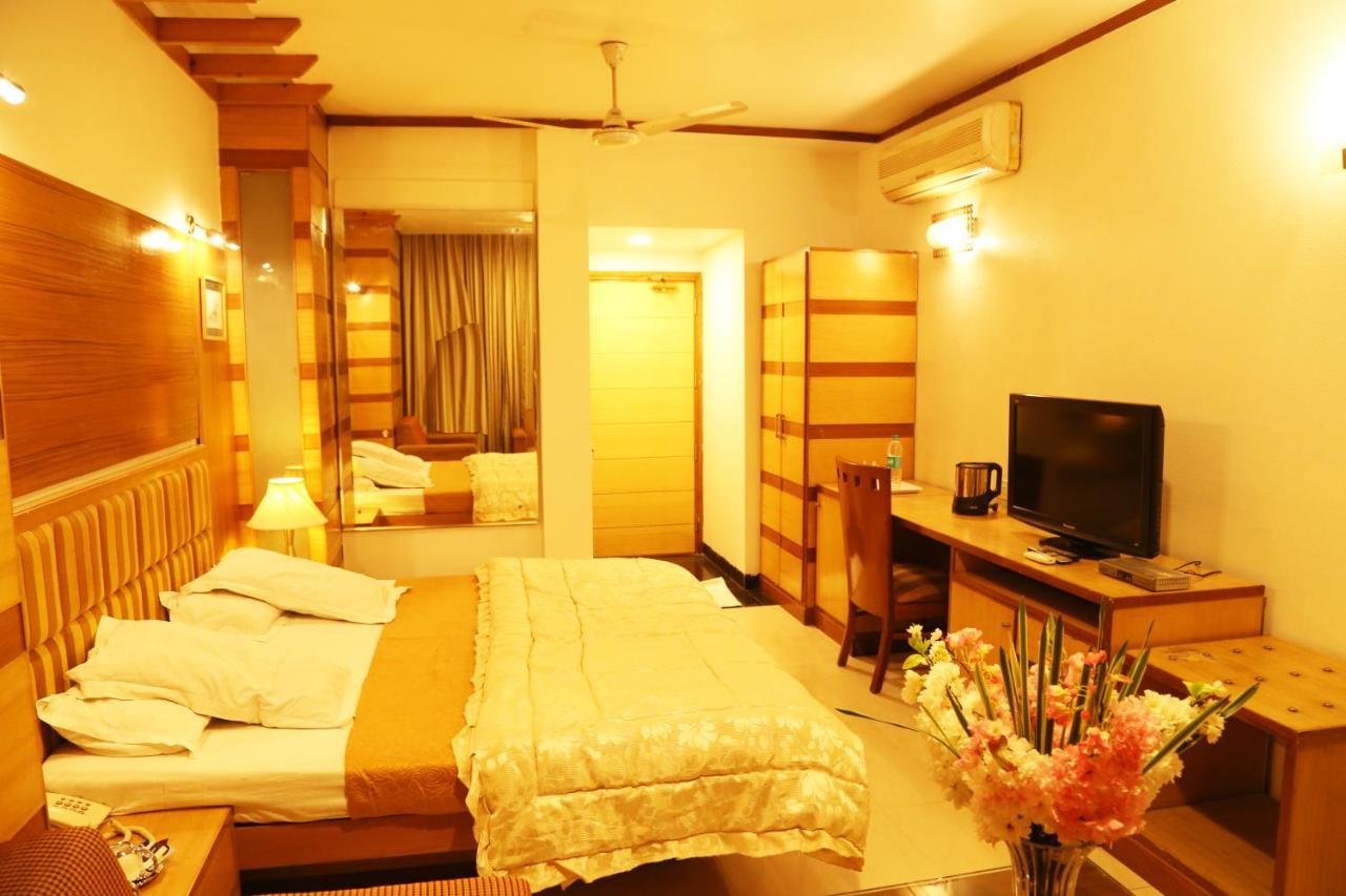 Hotel H26 Chandīgarh 外观 照片
